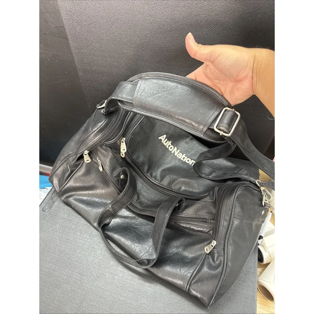 VINTAGE Leather Weekender Bag Travel Duffle Carry On Large Overnight Premium